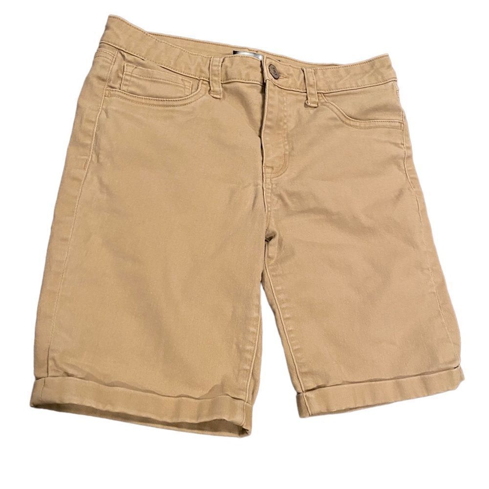 Aeropostale 9” Bermuda Khaki Shorts